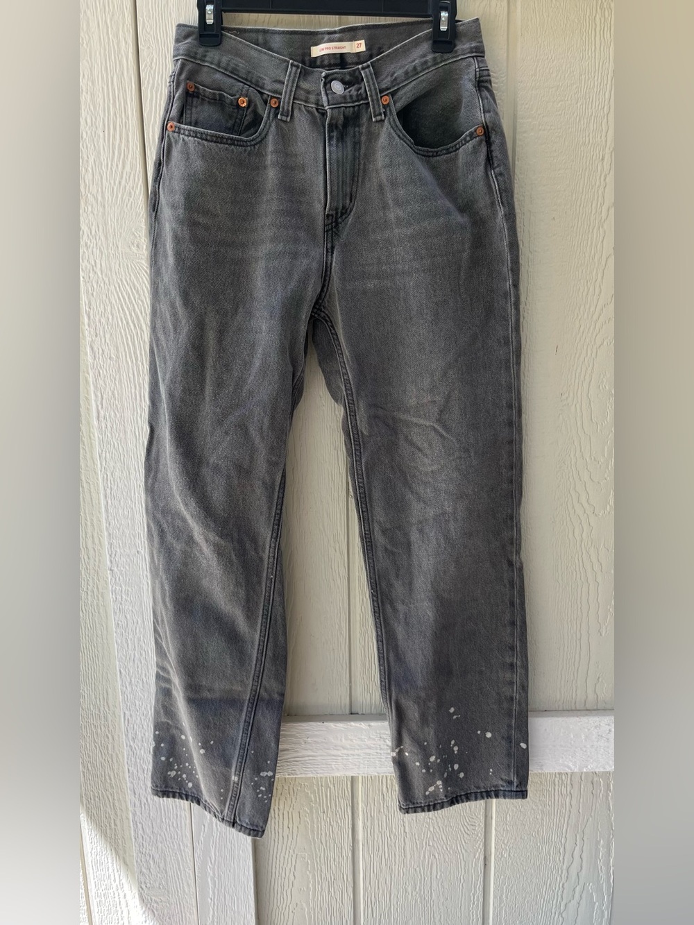 Levi's women Gray Straight Jeans with Paint-Splatter Detail